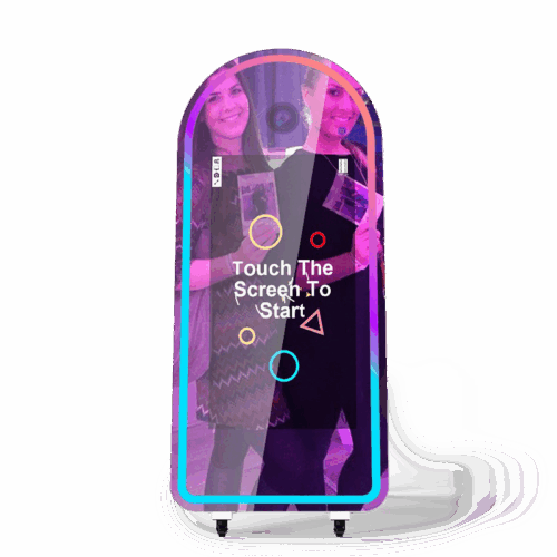 Mirror Booth 09